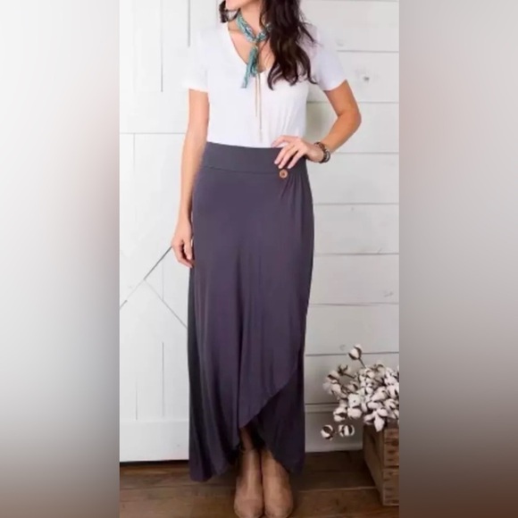 Matilda Jane Sweet And Simple Maxi Skirt Gray Knit Joanna Gaines Size M NWT - Picture 5 of 5